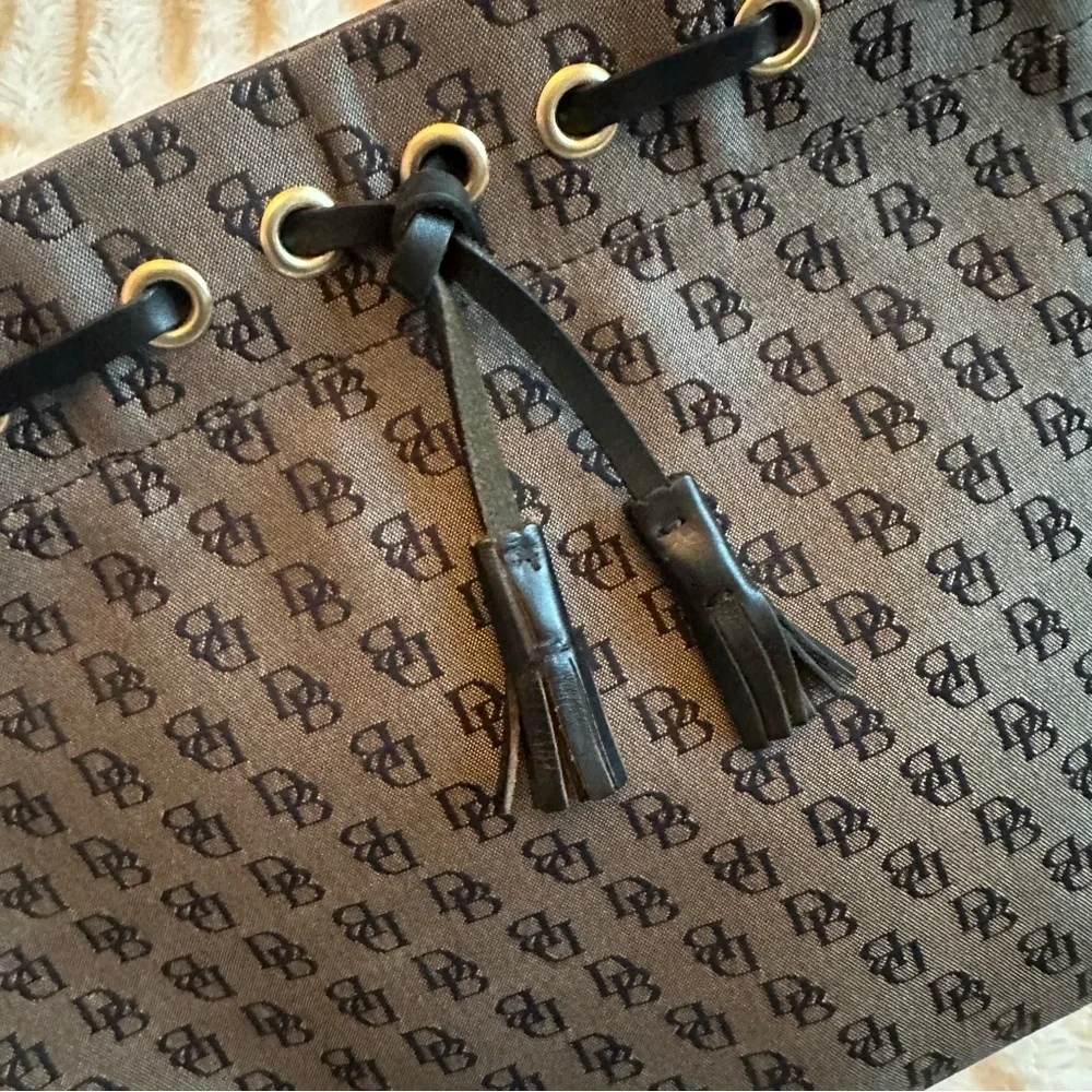 Y2K Vintage Dooney & Bourke Grey Black Monogram Handbag Canvas Shoulder Bag Tote - Picture 6 of 14
